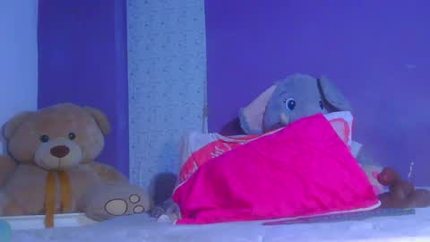 paulina online show from July 17, 8:33 pm