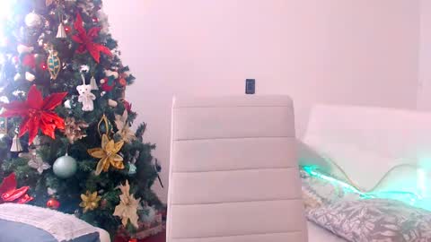 vle online show from December 13, 6:27 pm