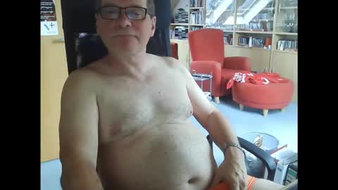 Pavlov aka Peter online show from February 23, 10:28 am