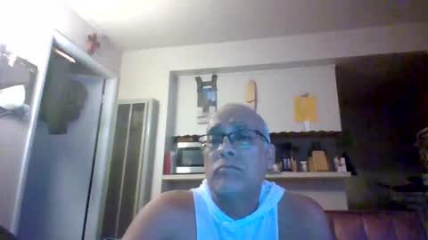 pawgkiller online show from November 26, 4:10 am