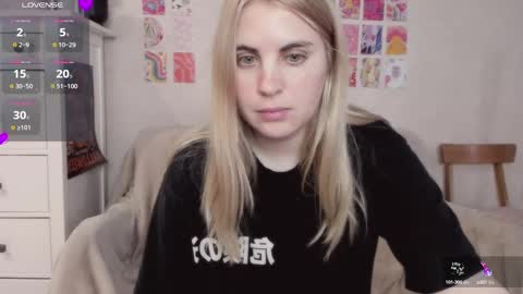 Allisses online show from March 4, 12:01 pm