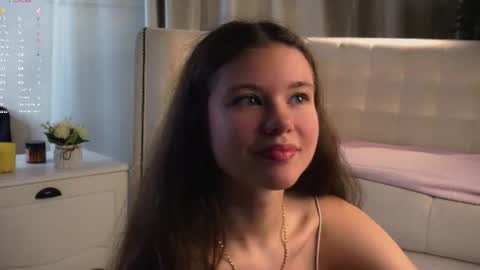 Beautiful Mila online show from July 25, 2:09 am