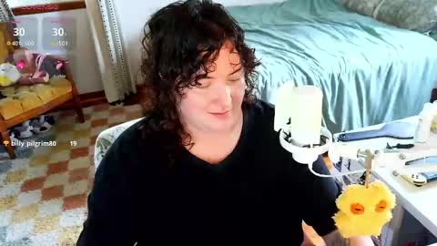 Peach Bandit online show from April 14, 2:53 pm