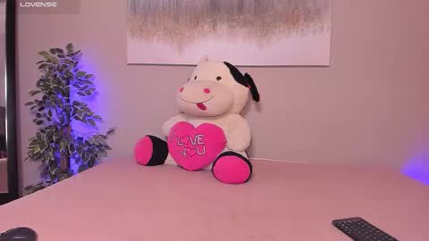 Briana online show from February 26, 1:25 pm