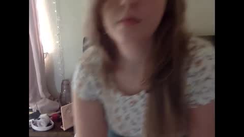 PeachRitual online show from September 12, 9:06 pm