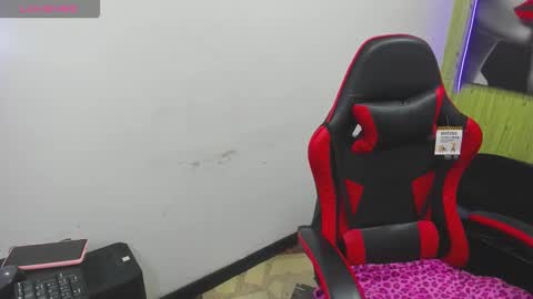 Peachy   online show from February 7, 4:26 am