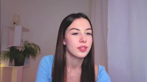 Chloe online show from September 15, 1:56 pm