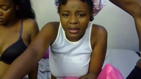 vel online show from November 29, 7:10 pm