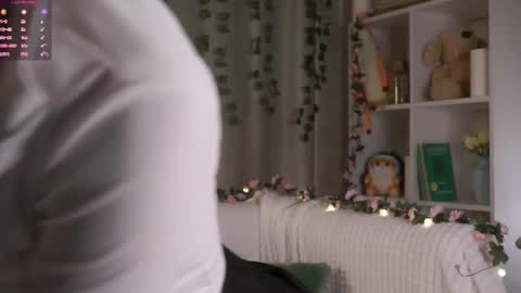 Lily online show from November 14, 12:24 am