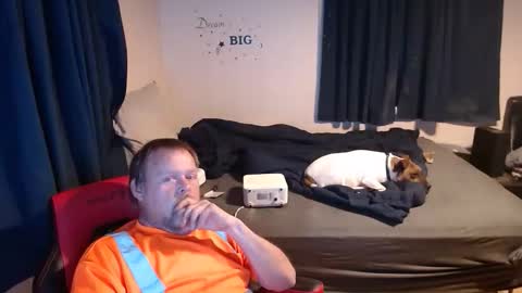 pecker40 online show from December 13, 10:38 pm