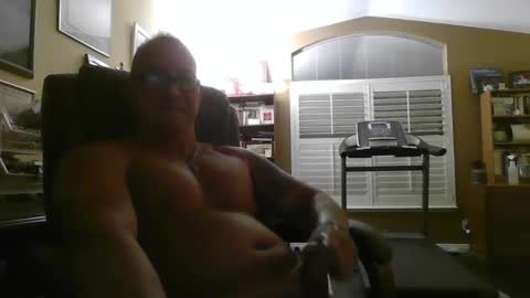 pecs1234 online show from September 15, 7:10 am