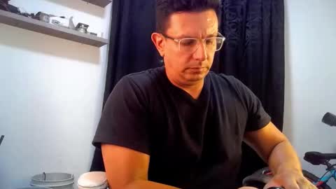 Pedro online show from April 24, 3:52 am