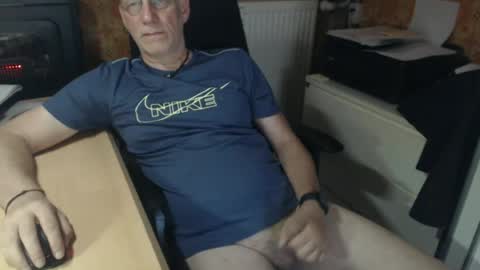 Pemue65 online show from July 14, 10:43 am