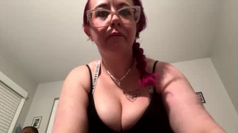 penelope0330 online show from June 15, 9:45 am