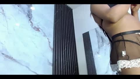 Penelopee Rouse online show from February 16, 7:56 pm