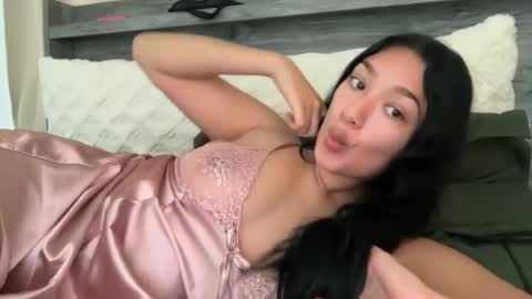 penelopeinwonderland online show from July 10, 12:37 am