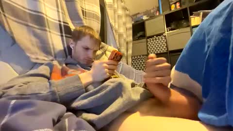 Penguin online show from November 23, 7:23 pm