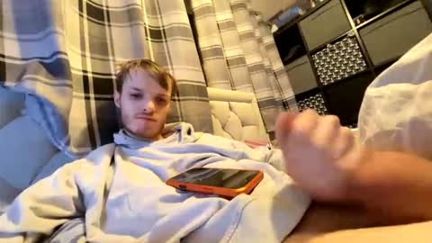 Penguin online show from November 29, 8:05 pm