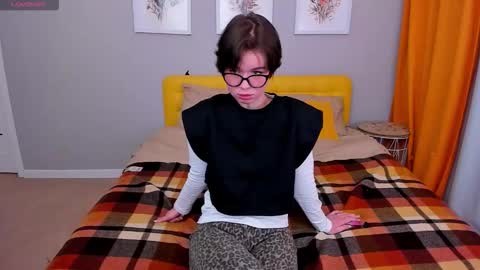 Penny online show from January 17, 1:42 pm