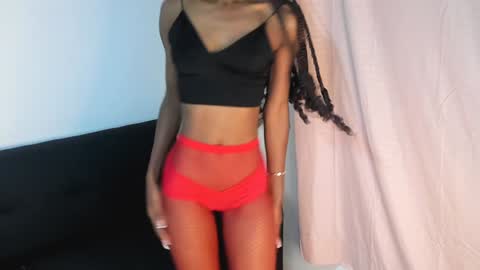   online show from February 3, 10:36 am