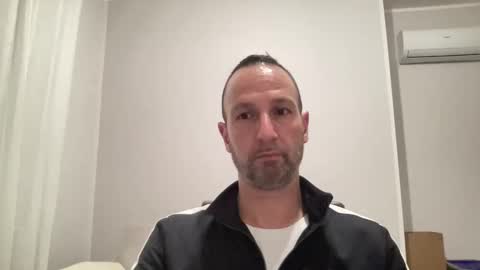 peppinslosqualo online show from March 2, 10:05 pm