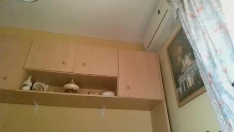 perales_12345 online show from March 8, 5:39 pm