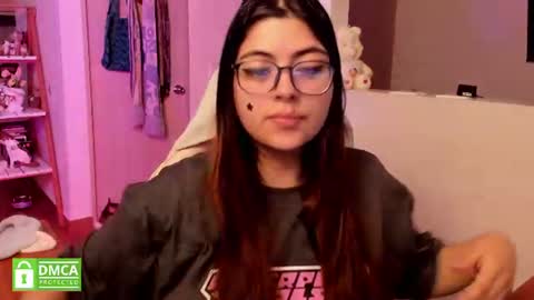 Sarah Ana Banana online show from July 13, 10:19 am