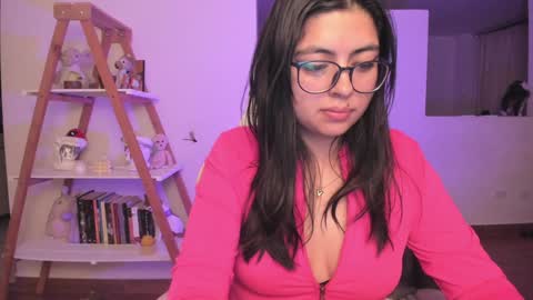 Snapshot of perfect__ana chatting on January 21, 3:37 am Sarah Ana Banana online show from January 21, 3:37 am