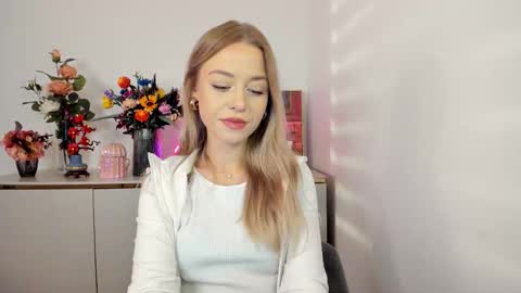 Cindy online show from November 6, 6:38 am