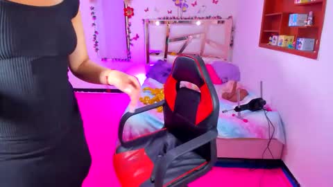 PERLA online show from March 9, 11:31 pm