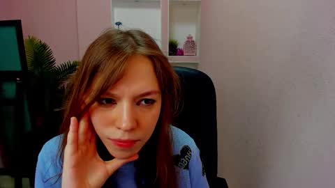 horror flying on the wings of the night.... online show from November 2, 10:48 am