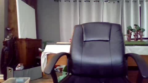 pervyturtle88 online show from June 17, 6:40 am