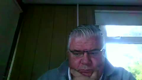 pete112991 online show from June 9, 8:52 pm