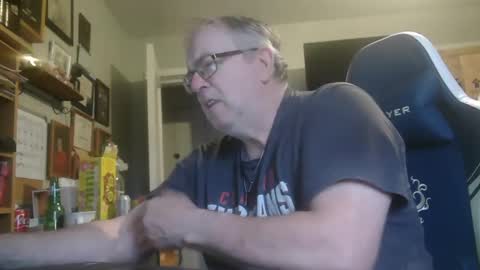 peterinohio57 online show from December 29, 3:13 pm