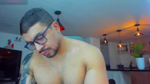 Peter Jack online show from March 12, 4:19 am