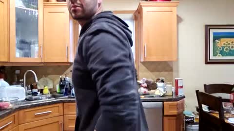 Snapshot of peteypete204 chatting on January 30, 10:51 pm peteypete204 online show from January 30, 10:51 pm