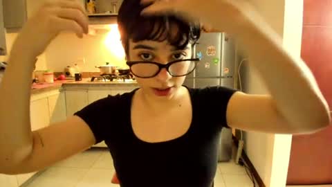 Lunna online show from July 2, 2:31 am