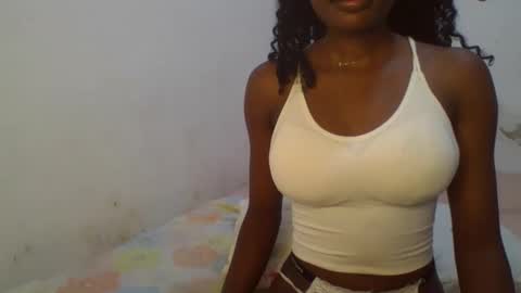 diva online show from March 27, 3:01 am