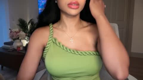 PetitePrincess online show from July 18, 1:07 am