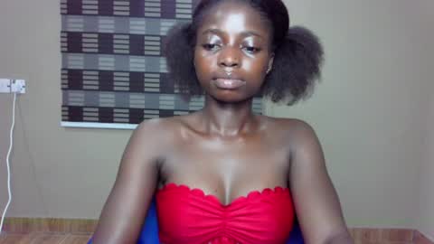 petitexxebony online show from July 22, 8:11 pm