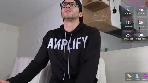 phantom_bigger1 online show from October 15, 1:34 pm