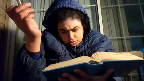 The Deity Hatshepsut online show from November 7, 1:41 am