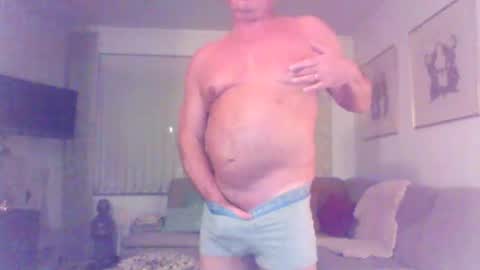 Phil online show from October 16, 9:57 pm