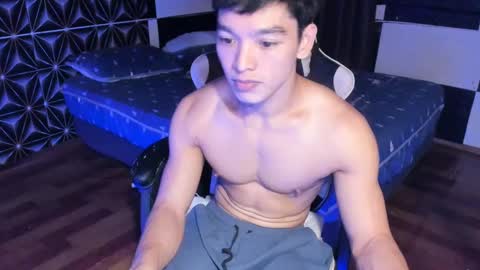 AJ online show from February 27, 10:44 am