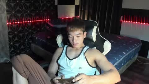 AJ online show from January 26, 1:36 pm