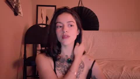 phoenixx_x online show from June 18, 9:20 pm