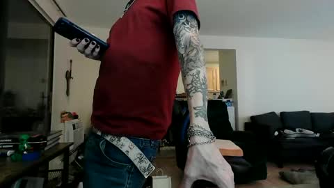 phrostdd online show from July 8, 2:26 am