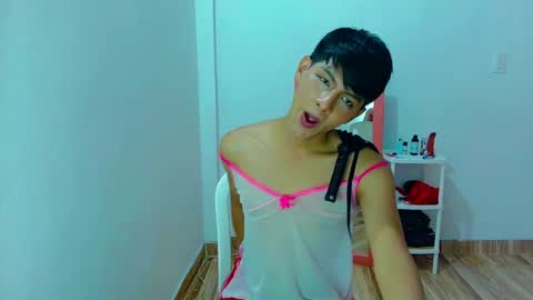 phuwin online show from May 23, 6:42 am