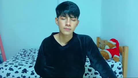 phuwin online show from June 14, 5:42 am