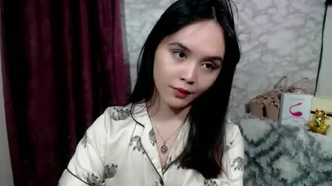 Ms Pia online show from February 25, 9:29 pm